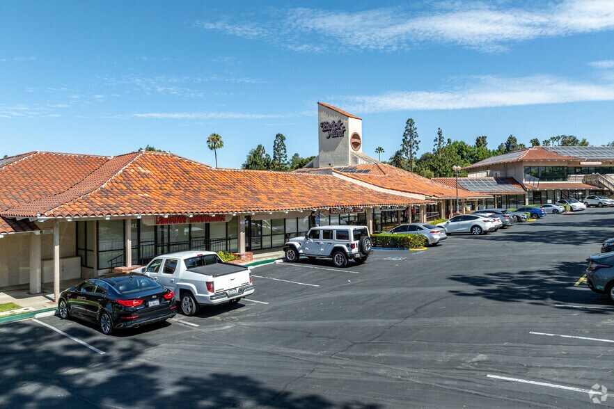 More Photos Of 1633-1685 E Lincoln Ave, Orange Unknown For Lease