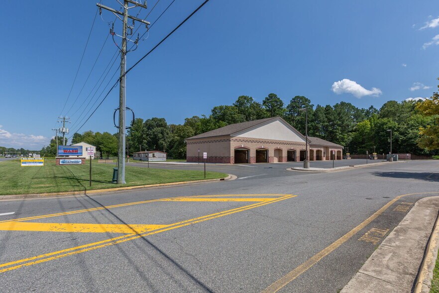 More Photos Of 4567 James Madison Pky, King George General Retail For Sale