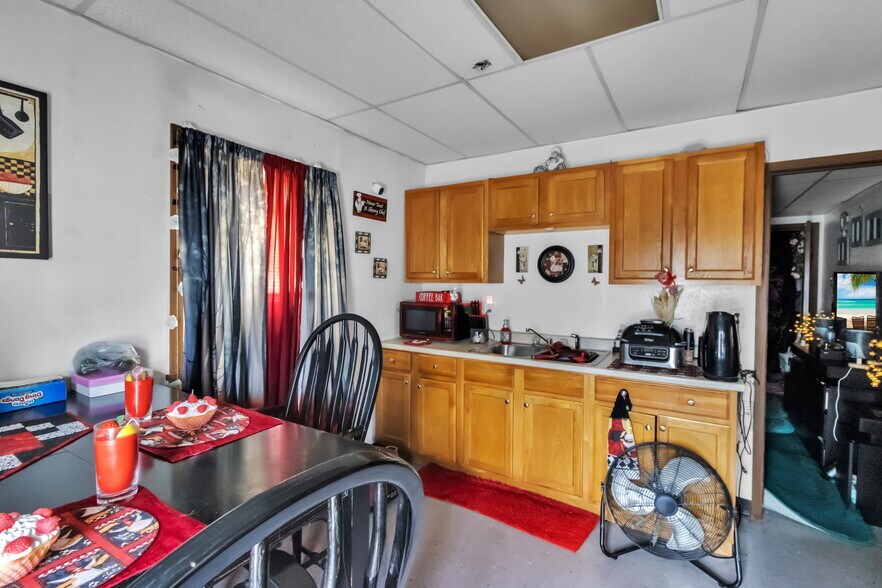 More Photos Of 2388 William St, Buffalo Apartments For Sale