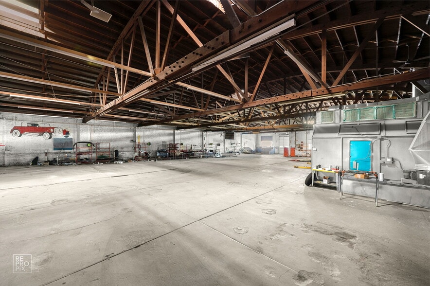 More Photos Of 1123 W Catalpa Ave, Chicago Industrial For Lease