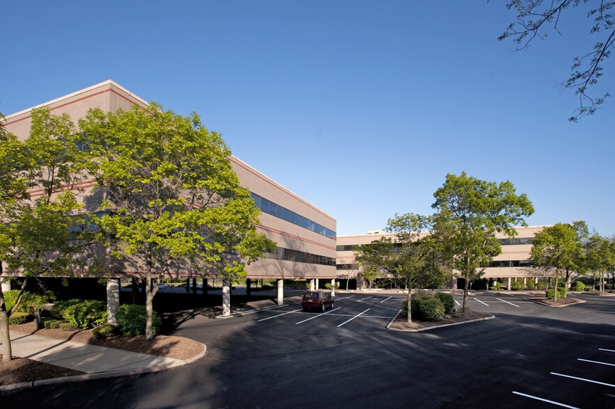 More Photos Of 1460 US Highway 9 N, Woodbridge Unknown For Lease