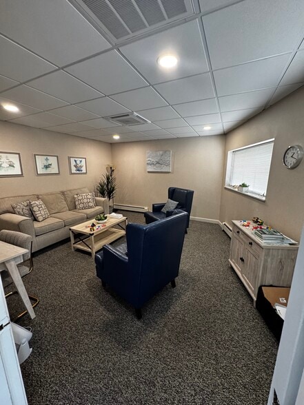 More Photos Of 50 Adams St, Newtonville Office For Sale