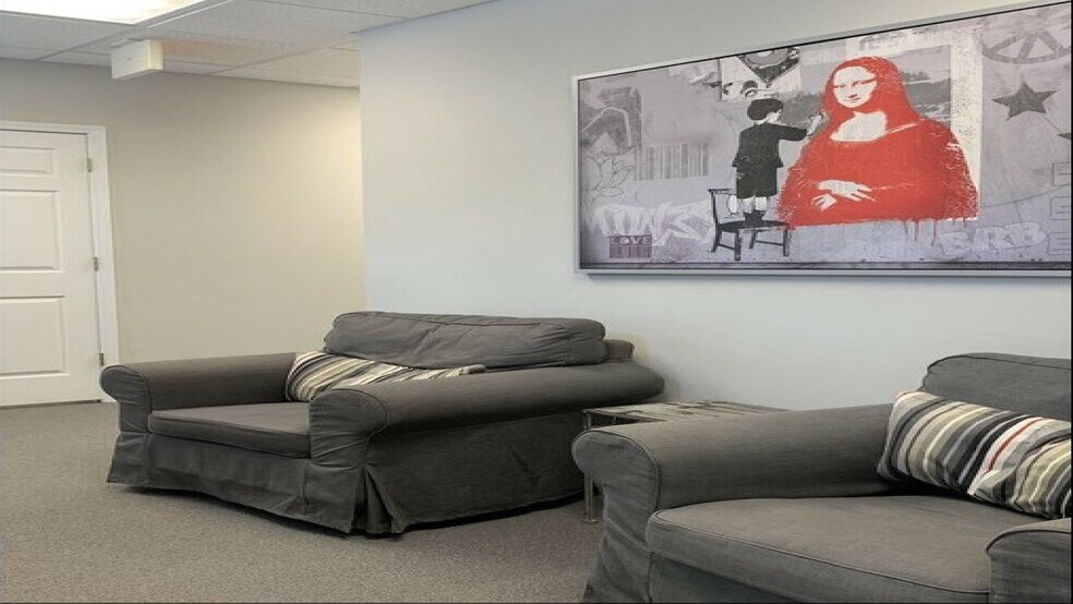 More Photos Of 4729 Peachtree Industrial Blvd, Berkeley Lake Medical For Lease