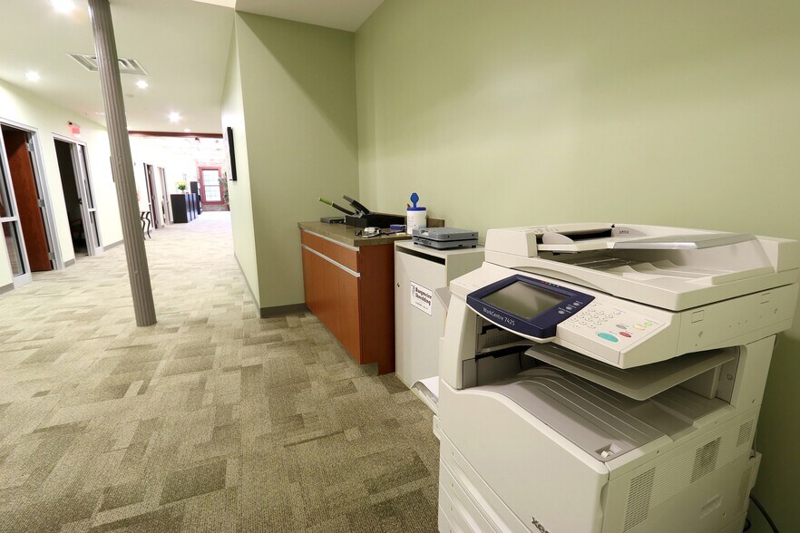 More Photos Of 100-256 Match Factory Pl, Bellefonte Medical For Lease