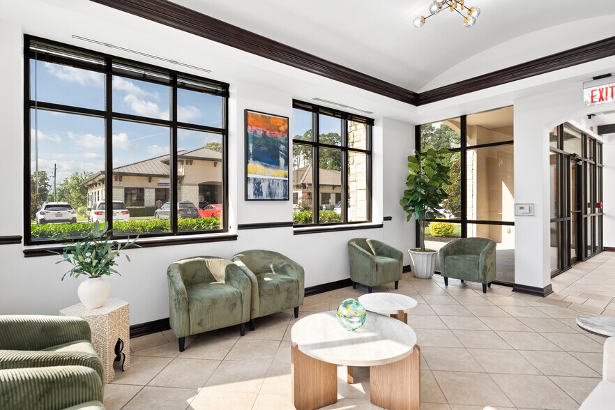 More Photos Of 19701 Kingwood Dr, Kingwood Office For Sale