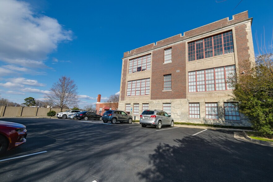 More Photos Of 1201 W City Point Rd, Hopewell Multifamily For Sale