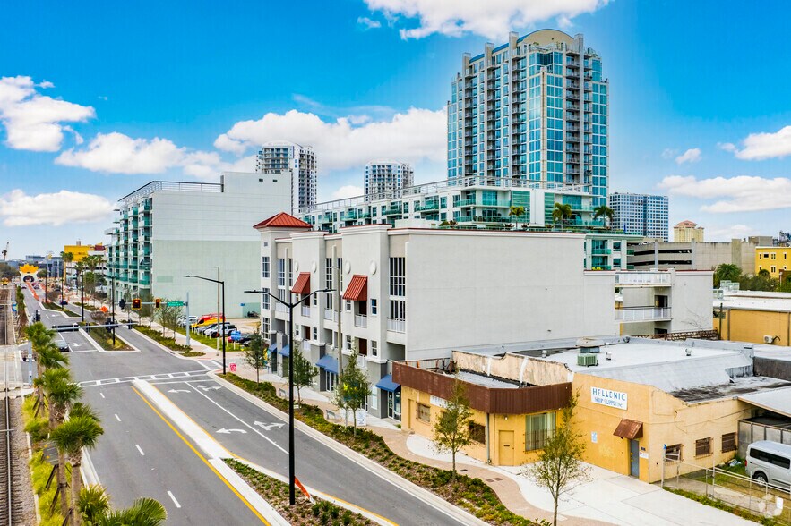 More Photos Of 1000 Channelside Dr, Tampa Loft Creative Space For Lease
