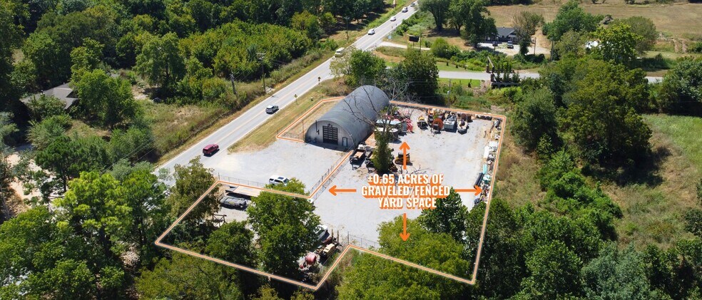 More Photos Of 11236 AR 264, Bentonville Warehouse For Lease