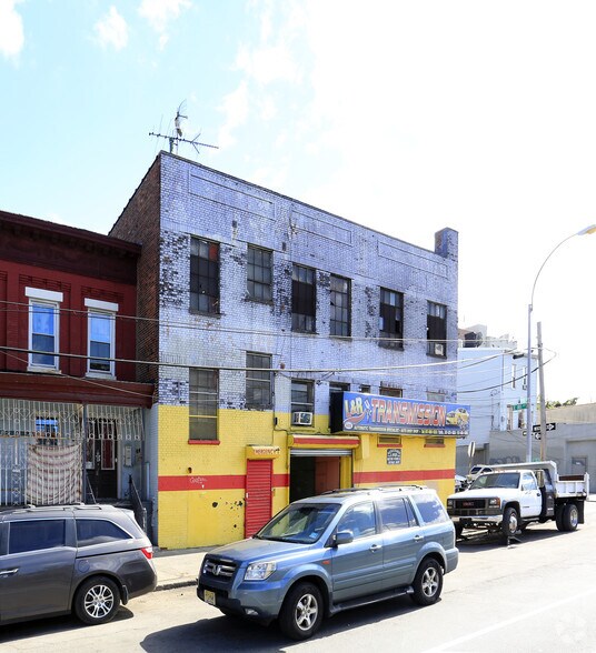 More Photos Of 4410 Park Ave, Bronx Warehouse For Lease