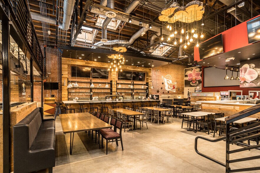 More Photos Of 2420 Hillsborough St, Raleigh Restaurant For Lease