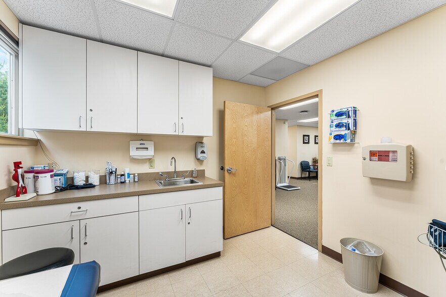 More Photos Of 1206 W Sherman Ave, Vineland Medical For Sale