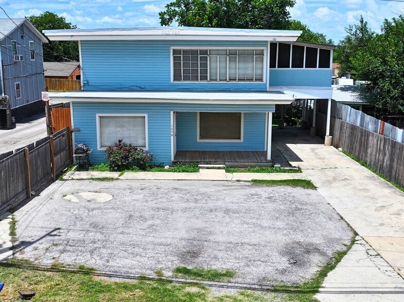 More Photos Of 1278 Bandera Rd, San Antonio General Retail For Sale