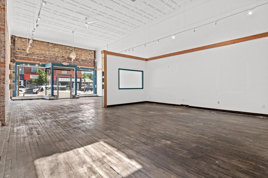 More Photos Of 251 S Knowles Ave, New Richmond Office For Sale