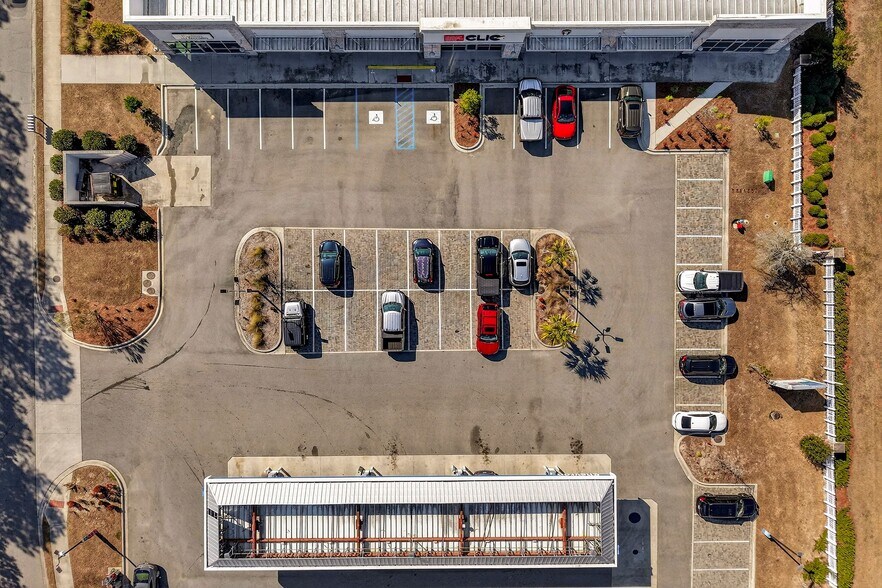 More Photos Of 2 Magnolia Blvd, Port Wentworth Freestanding For Lease