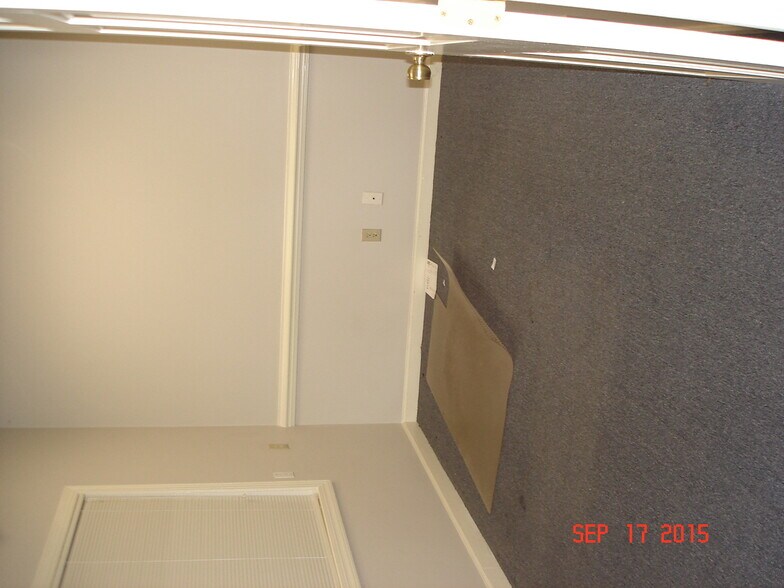 More Photos Of 201 Production Dr, Yorktown Distribution For Lease