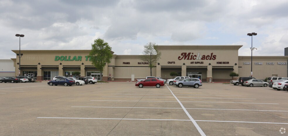More Photos Of 7510-7626 Westheimer Rd, Houston Unknown For Lease