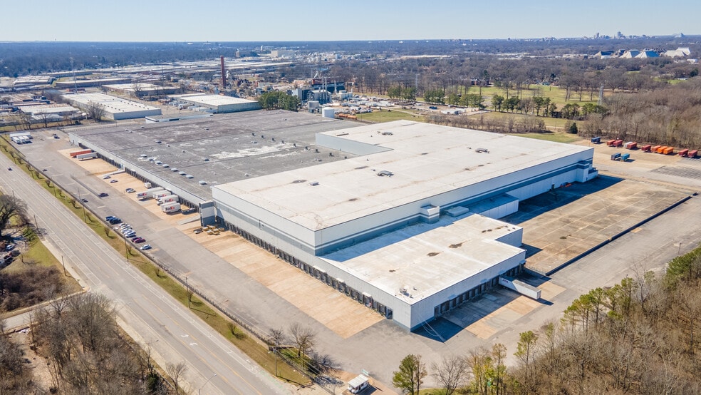 Primary Photo Of 3456 Meyers Rd, Memphis Distribution For Lease