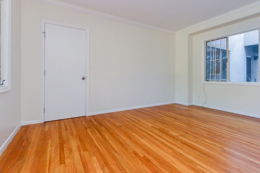 More Photos Of 3520-3530 W 5th St, Los Angeles Apartments For Sale