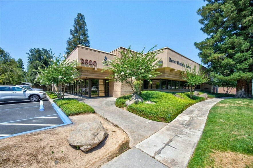 More Photos Of 2600 Shaw Ave, Fresno Office For Sale