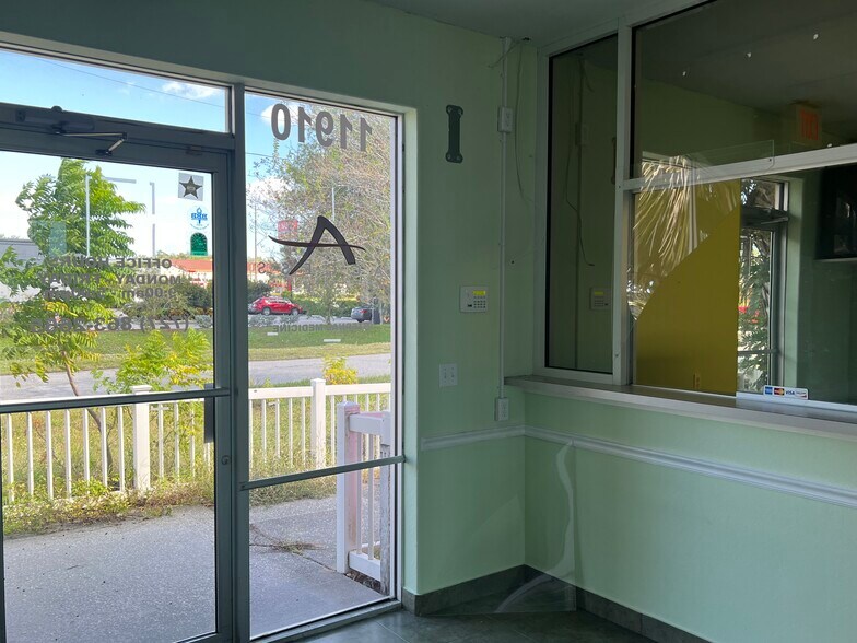 More Photos Of 11910 Little Rd, New Port Richey Medical For Sale