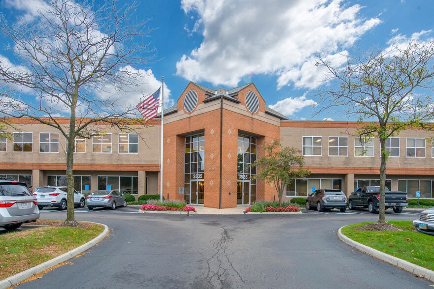 More Photos Of 3535 Fishinger Blvd, Hilliard Medical For Lease