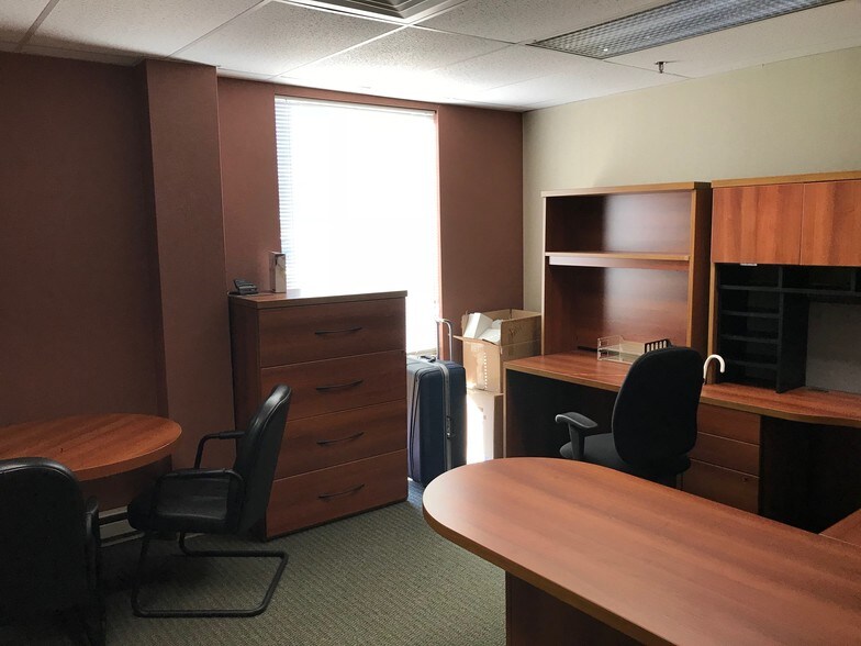 300 Laird St, Wilkes Barre, PA 18702 Office For Lease