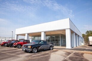 More Photos Of 2210 Washington Rd, Thomson Auto Dealership For Sale