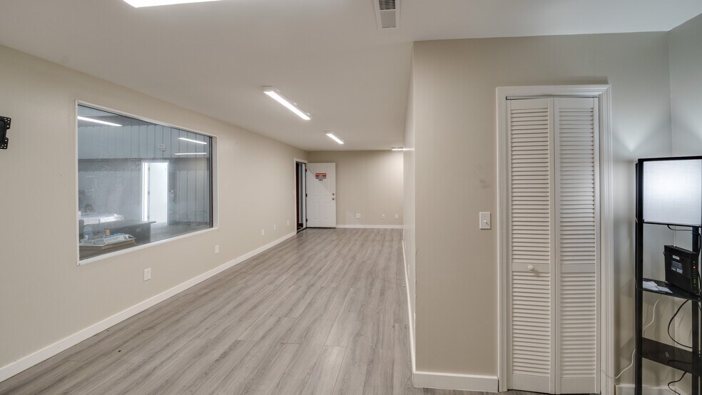 More Photos Of 2476 GA-76 Hwy, Adel Warehouse For Sale