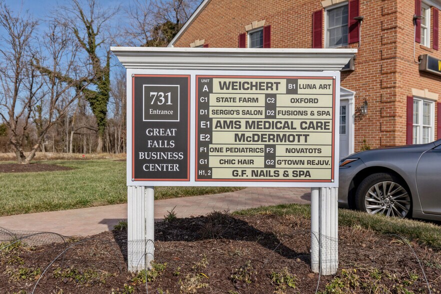 More Photos Of 731 Walker Rd, Great Falls Office For Sale