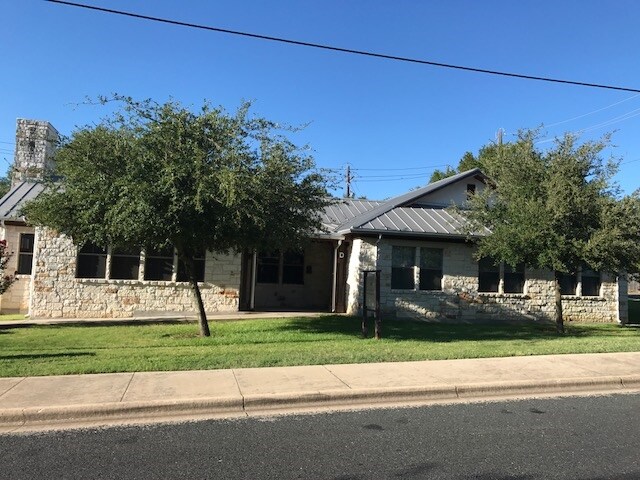 More Photos Of 5901 Old Fredericksburg Rd, Austin Medical For Sale