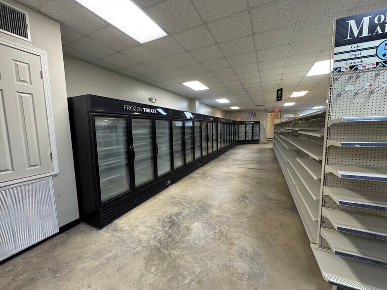 More Photos Of 6180 LA-129 Hwy, Monterey General Retail For Sale