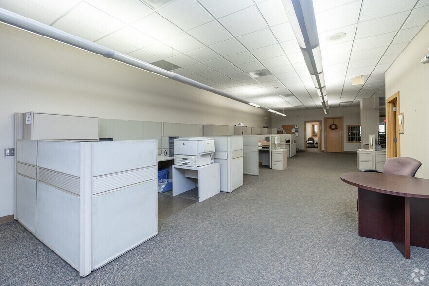 More Photos Of 707 E Front Ave, Bismarck Office For Sale