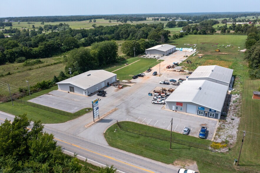 More Photos Of 2260 W Centerton Blvd, Centerton Unknown For Lease