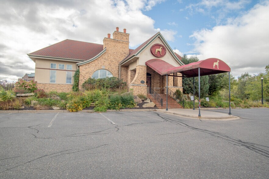 More Photos Of 2305 Sherman St, Wausau General Retail For Sale