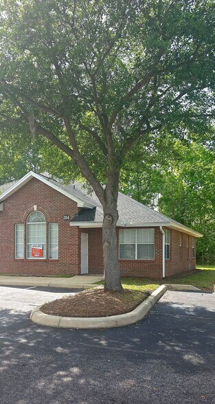 More Photos Of 11555 Central Pky, Jacksonville Medical For Lease