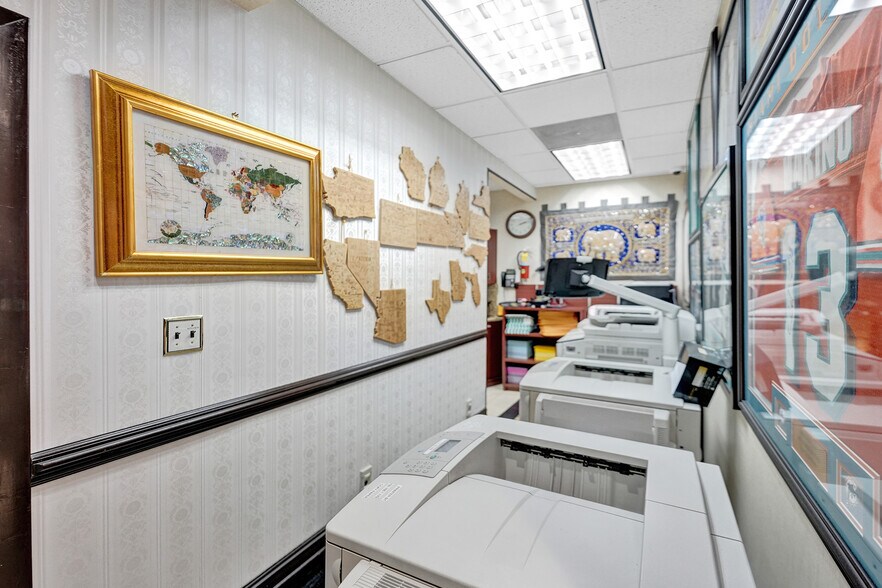 More Photos Of 4491 S State Road 7, Davie Office For Lease