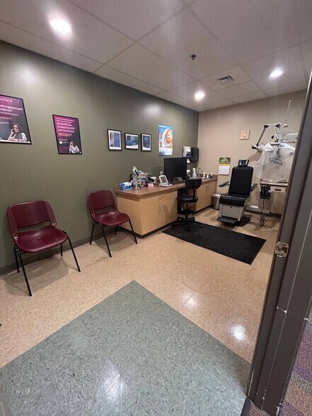 More Photos Of 5275 E Trindle Rd, Mechanicsburg Medical For Lease