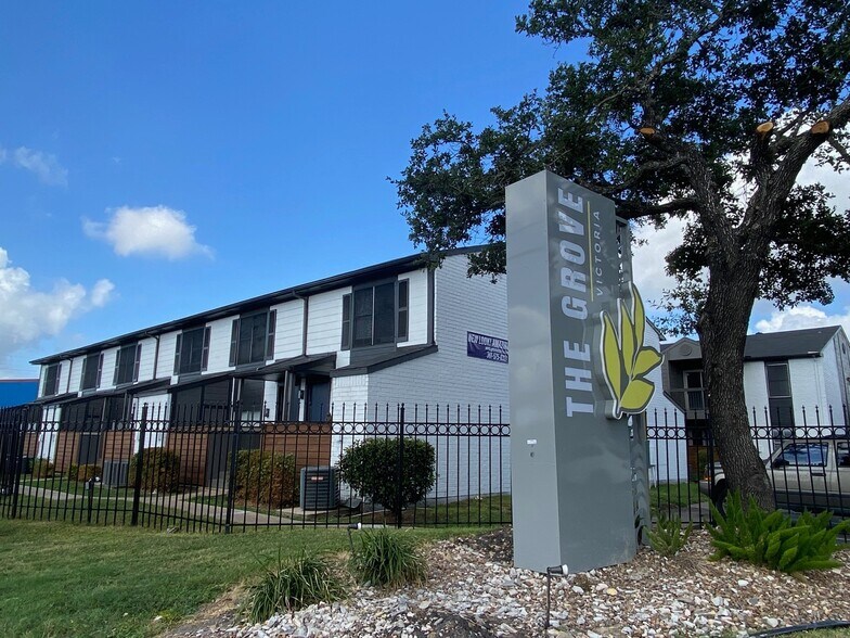 More Photos Of 4405 N Navarro St, Victoria Apartments For Sale