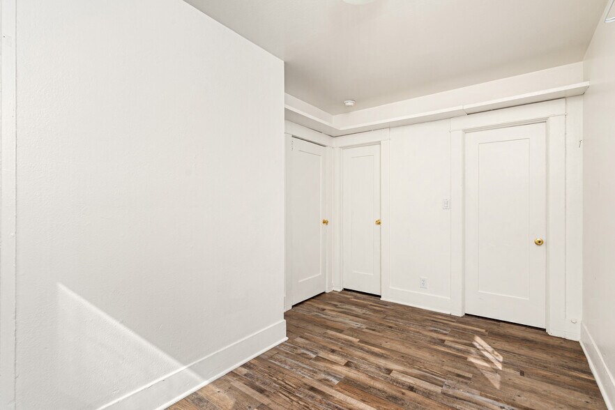 More Photos Of 720 King Ave, Wilmington Apartments For Sale