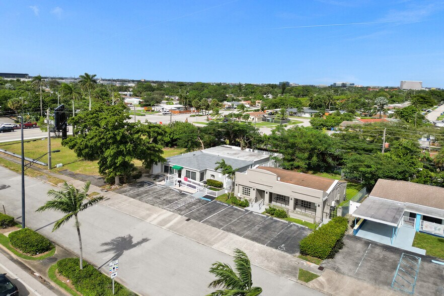 More Photos Of 51 E Commercial Blvd, Fort Lauderdale Medical For Sale