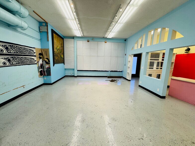 More Photos Of 115 Anza St, Fremont General Retail For Lease