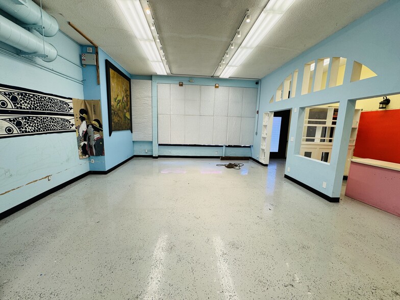 More Photos Of 135-137 Anza St, Fremont Freestanding For Lease