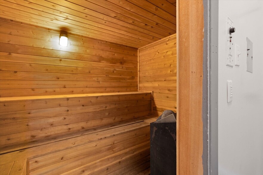 More Photos Of 24770 Perdido Beach Blvd, Orange Beach Office For Sale