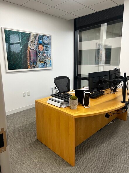 More Photos Of 10866 Wilshire Blvd, Los Angeles Office For Lease