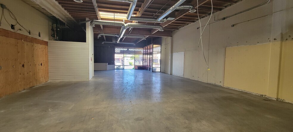 More Photos Of 13902 Harbor Blvd, Garden Grove Light Manufacturing For Sale