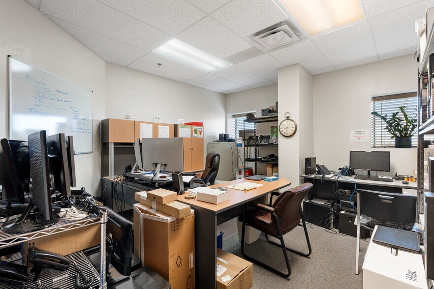 More Photos Of 3250 Tower Rd, Prescott Industrial For Sale