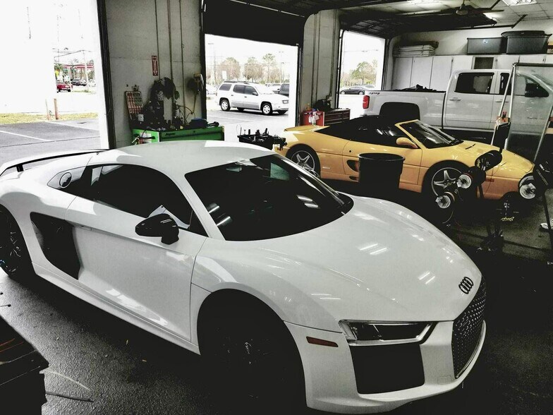 More Photos Of 1110 E Bay Dr, Largo Storefront Retail Office For Lease