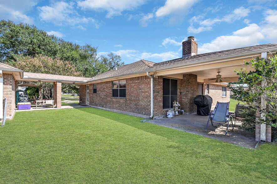 More Photos Of 20003 Bauer Hockley Road Rd, Tomball Land For Sale