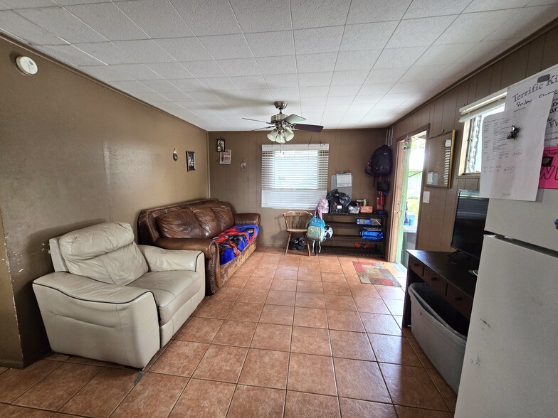 More Photos Of 912 Pearl Mary Cir, Plant City Apartments For Sale