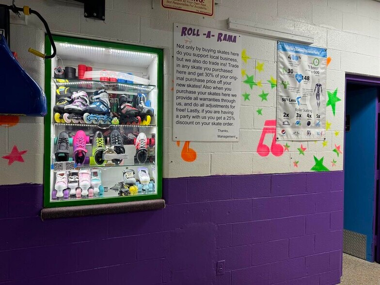 More Photos Of 137 7th Ave, Huntington Skating Rink For Sale